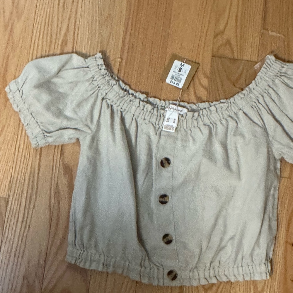 Beige crop top